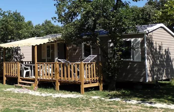 Mobil-Home 4 personnes, Grillon