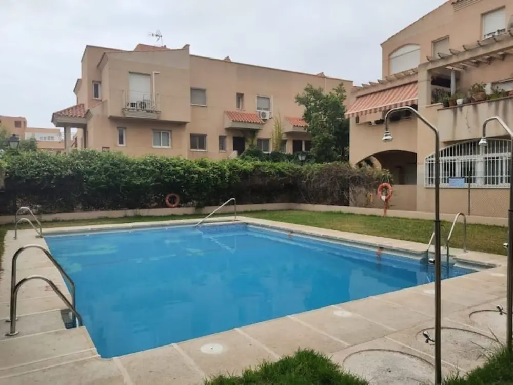 Résidence Sun Beach Aguadulce mit Parkplatz