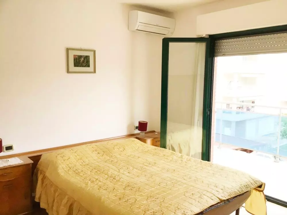 Résidence Appartement in Alba Adriatica mit Terrasse