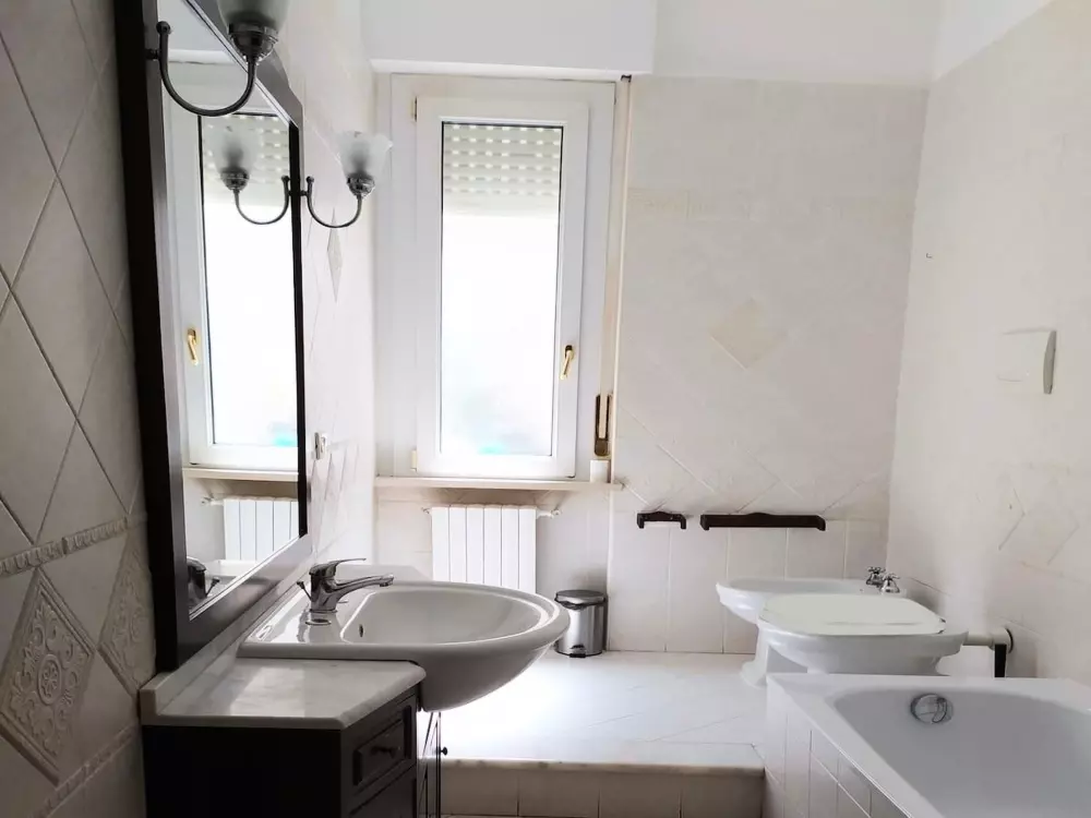 Résidence Wohnung in Ancona mit Terrasse