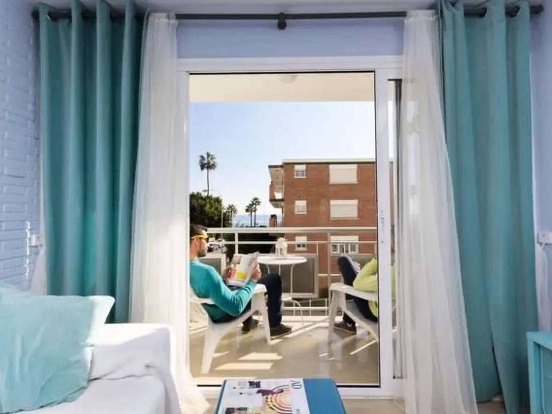 Résidence Helle und renovierte Ferienwohnung mit Balkon und tollem Blick auf das Meer