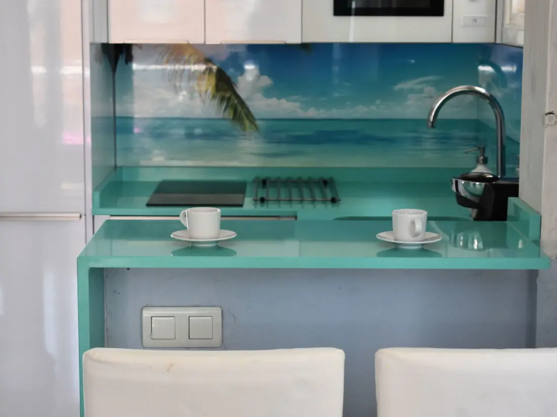 Résidence Helle und renovierte Ferienwohnung mit Balkon und tollem Blick auf das Meer