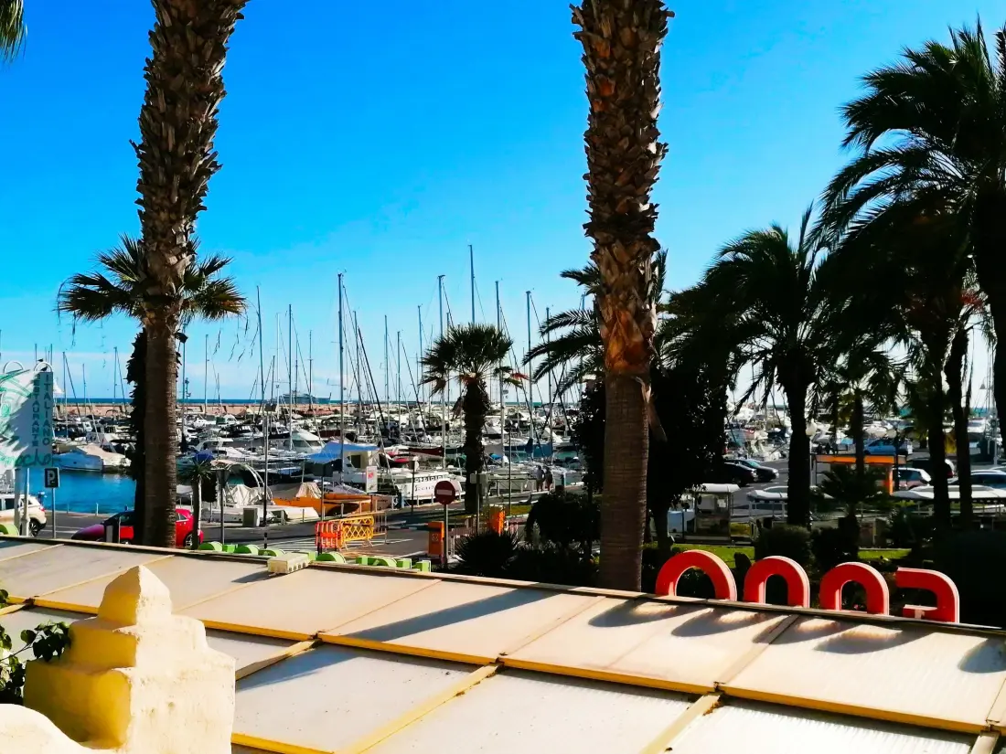 Résidence Wunderschöne Wohnung in Puerto Marina G204