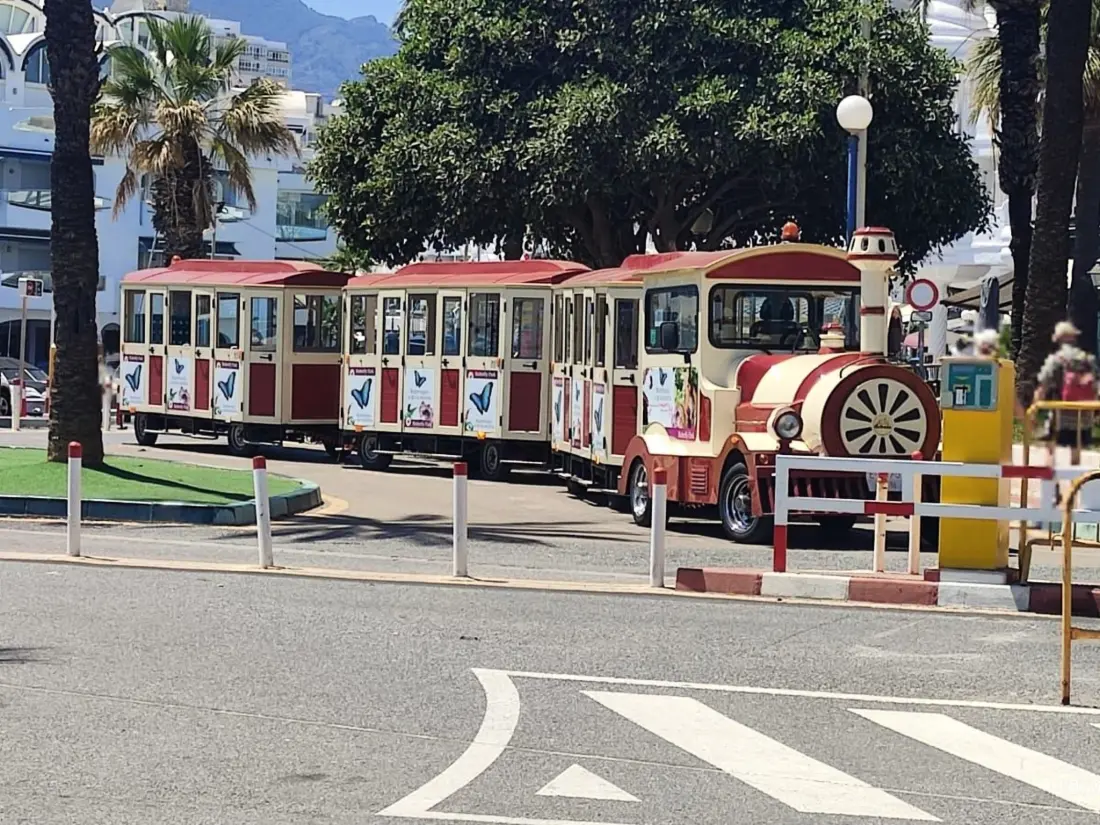 Résidence Wunderschöne Wohnung in Puerto Marina G204