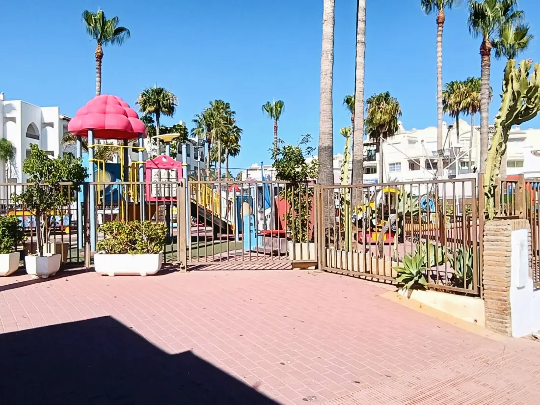 Résidence Wunderschöne Wohnung in Puerto Marina G204