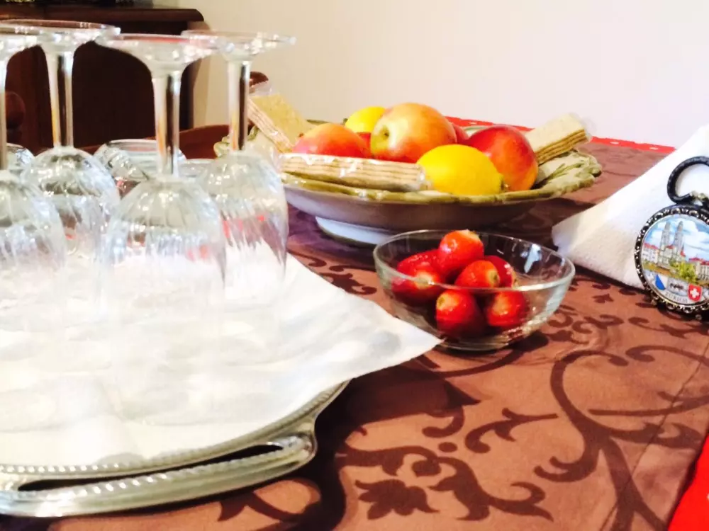 Résidence auf einem ummauerten Grundstück