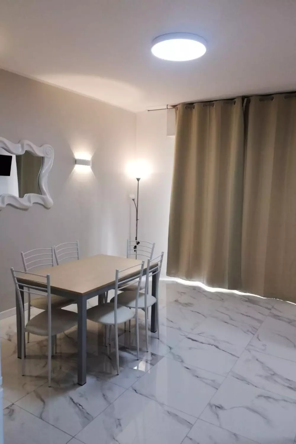 Résidence Ein-Zimmer-Wohnung Saturn 204