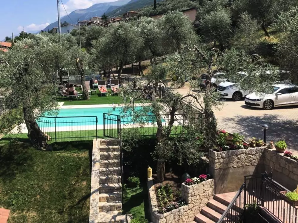 Résidence mit Balkon