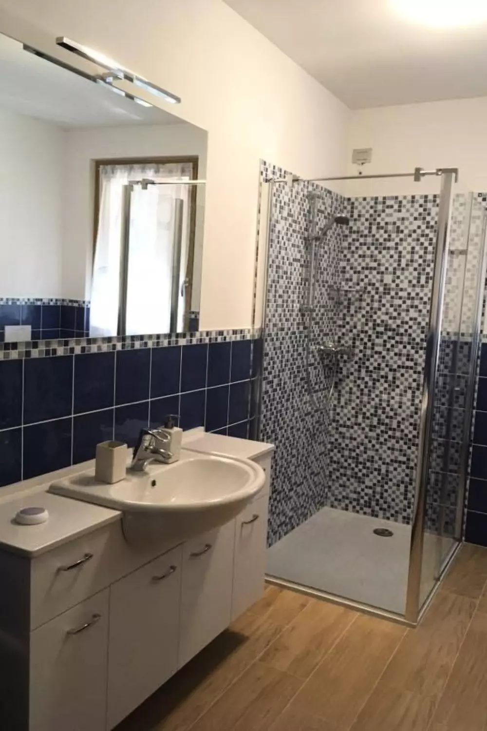 Résidence mit Balkon