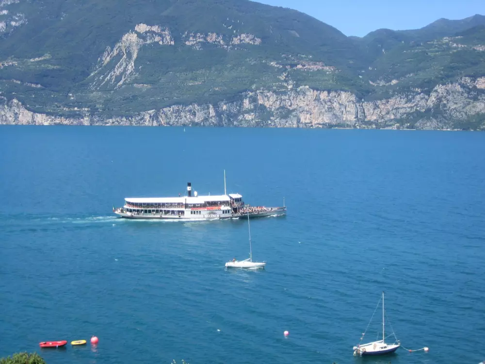 Résidence mit Balkon