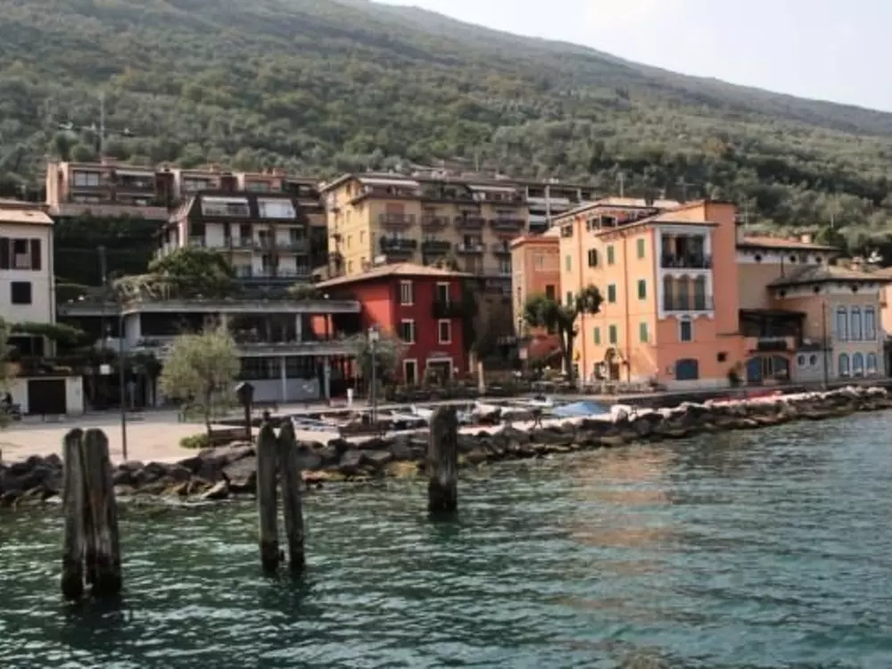 Résidence Wohnung 8 mit Seeblick, Garage, Schwimmbad,