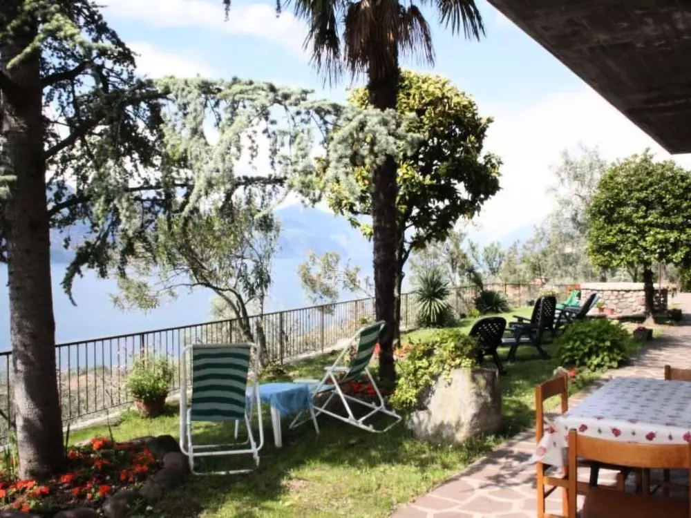 Résidence Wohnung mit schönem Garten