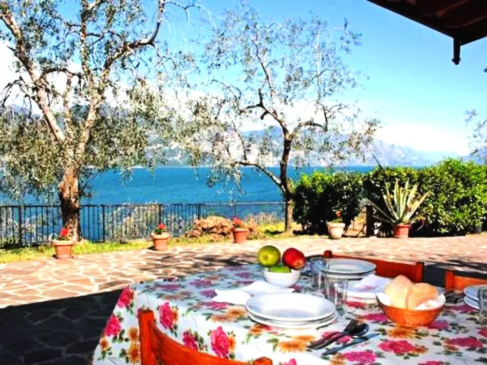 Résidence Wohnung mit schönem Garten