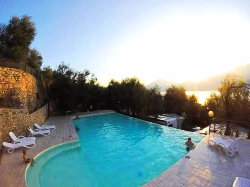 Résidence Wohnung mit schönem Garten