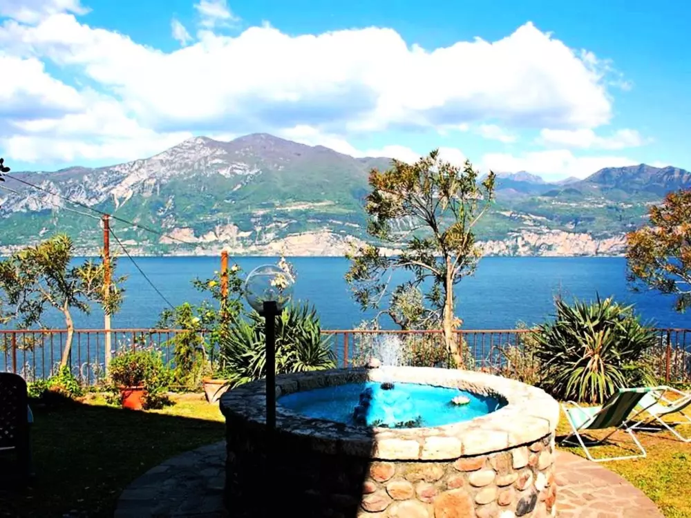 Résidence Wohnung mit schönem Garten