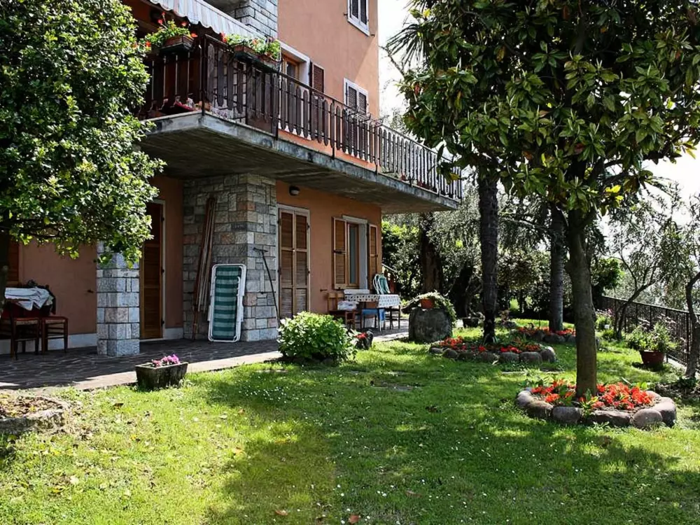 Résidence Wohnung mit schönem Garten