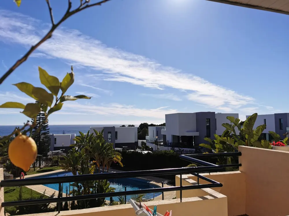 Résidence Zweistöckige Ferienwohnung in Marbella-Mijas Costa mit Meerblick