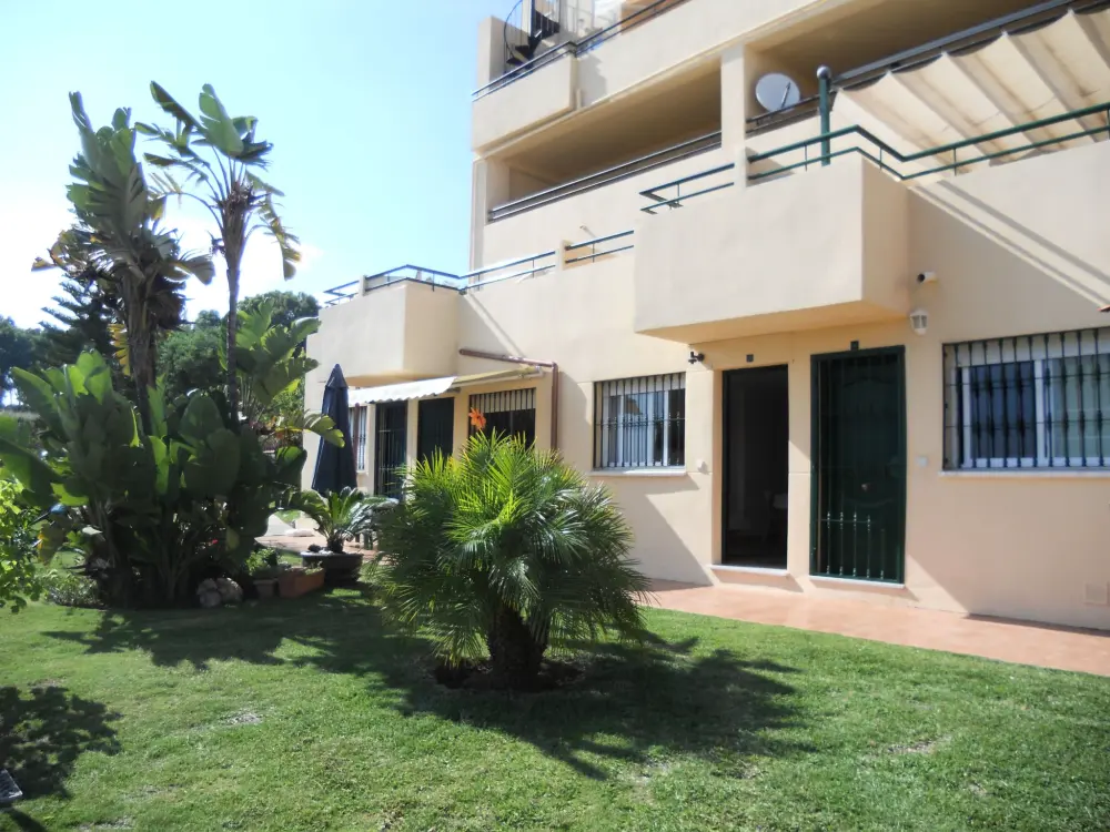Résidence Zweistöckige Ferienwohnung in Marbella-Mijas Costa mit Meerblick