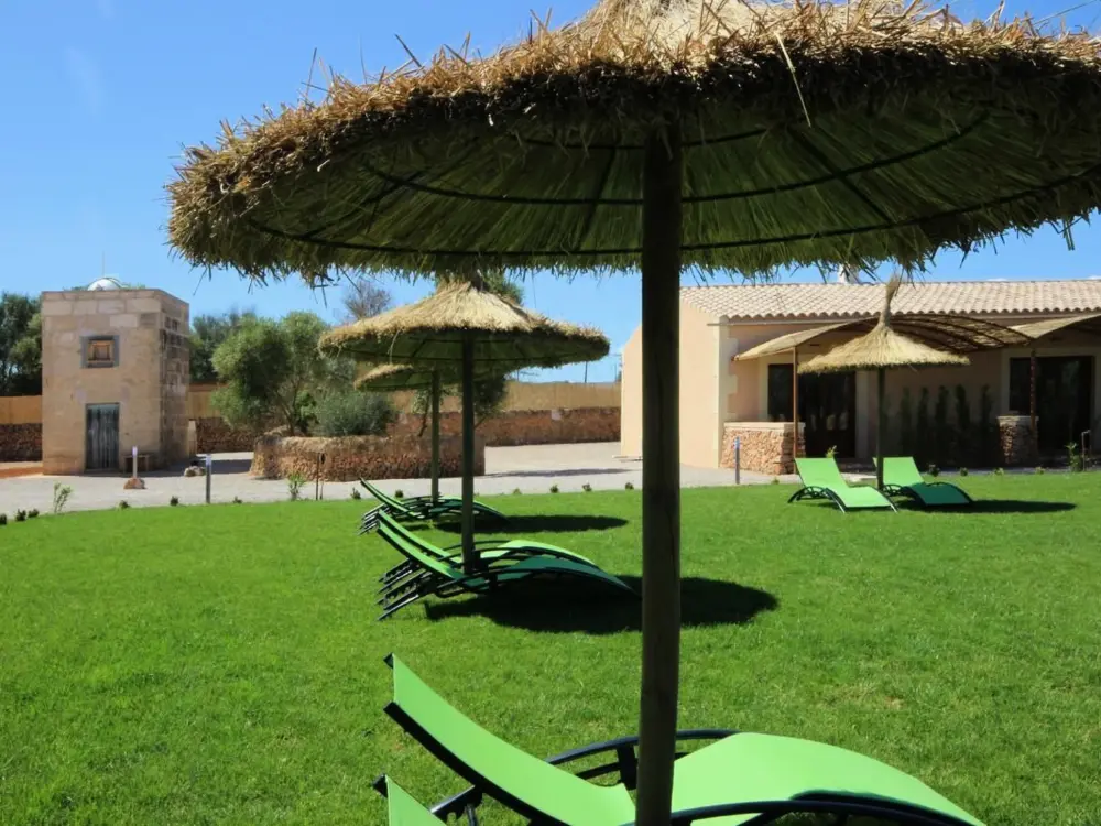 Résidence Wohnung mit Pool, Garten, Terrasse und Grill