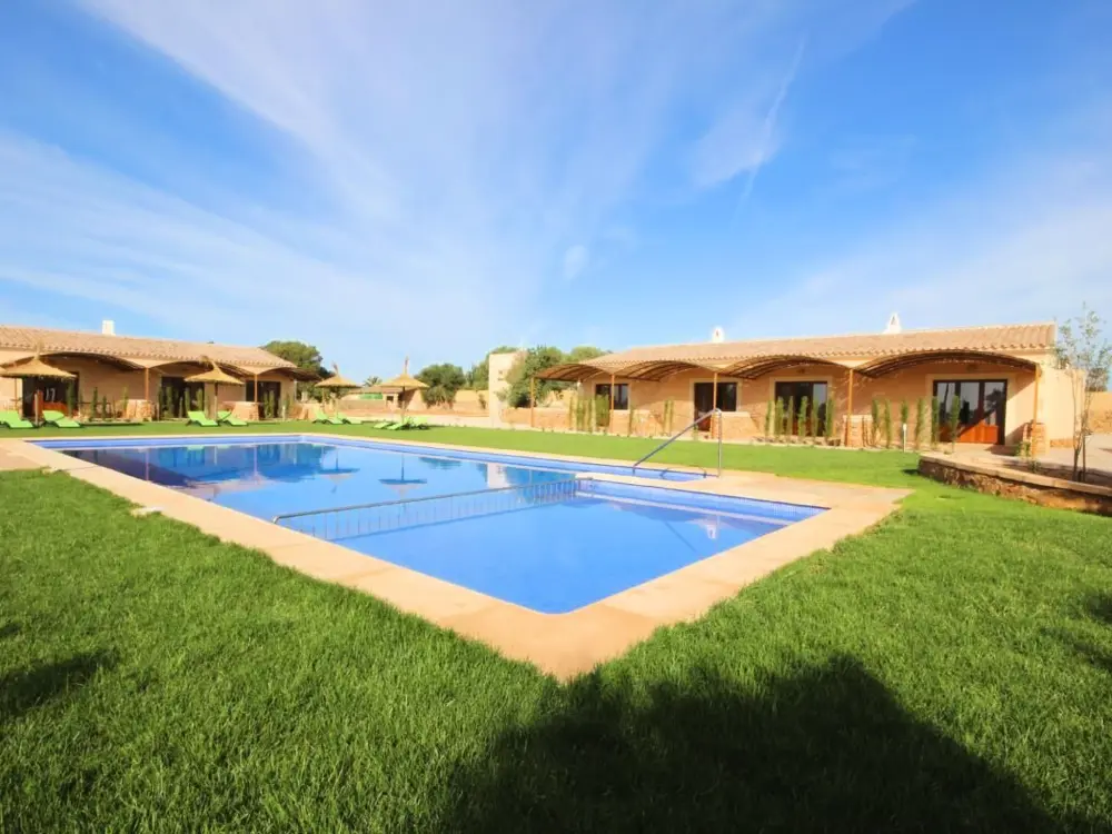 Résidence Wohnung mit Pool, Garten, Terrasse und Grill