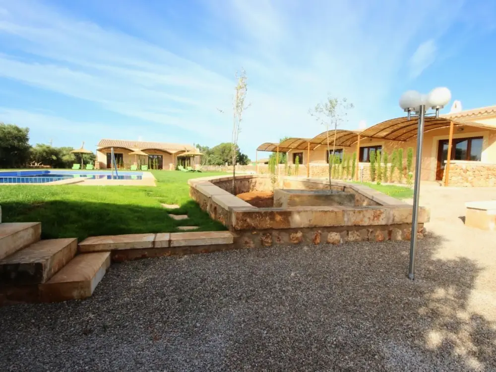 Résidence Wohnung mit Pool, Garten, Terrasse und Grill