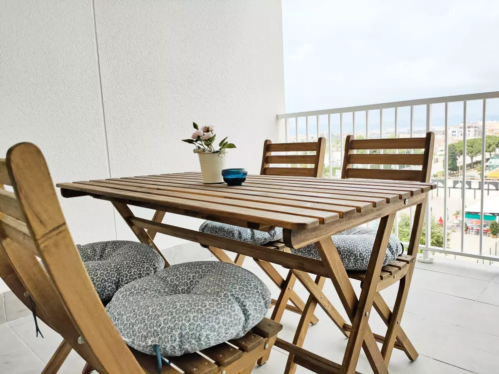 à Canet d'En Berenguer