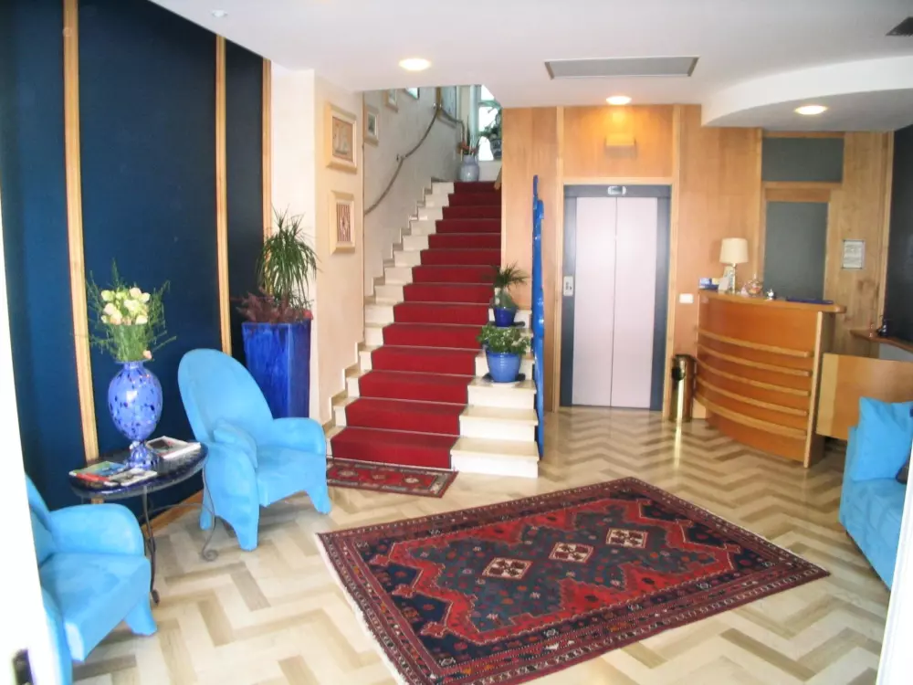 Résidence Drei-Zimmer-Wohnung mit Panoramablick