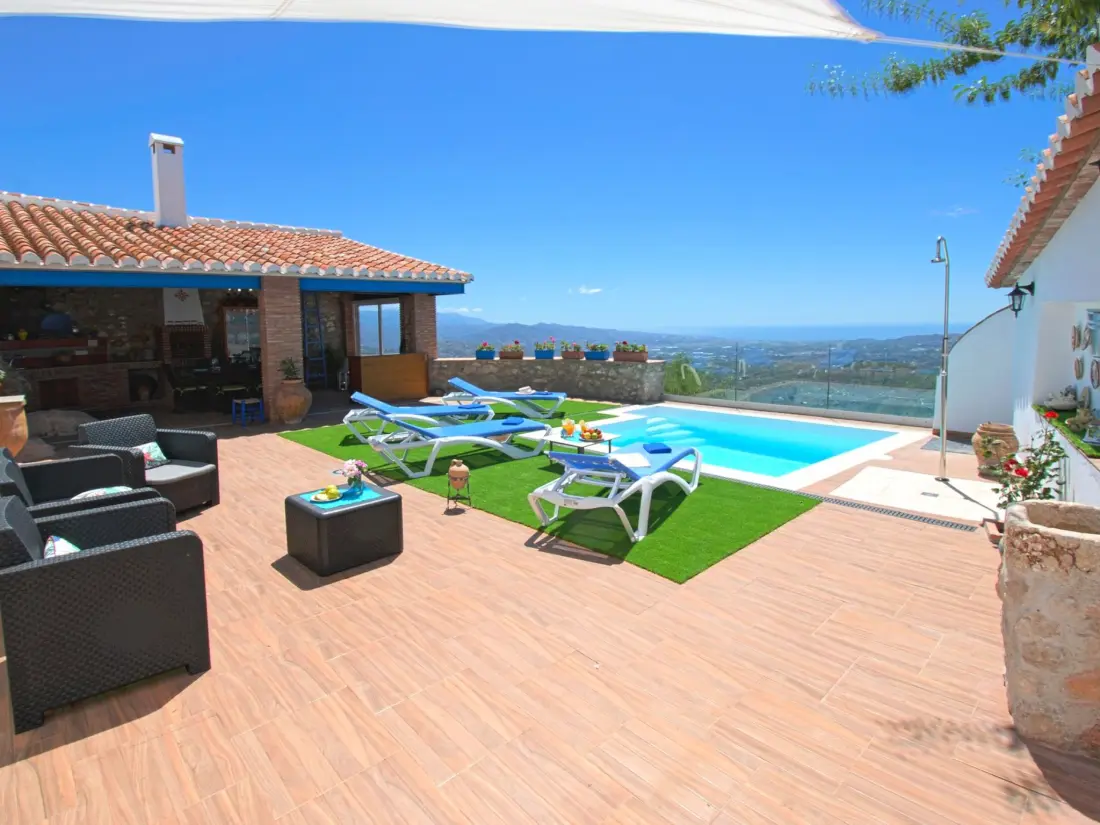 Maison de Vacances Comares