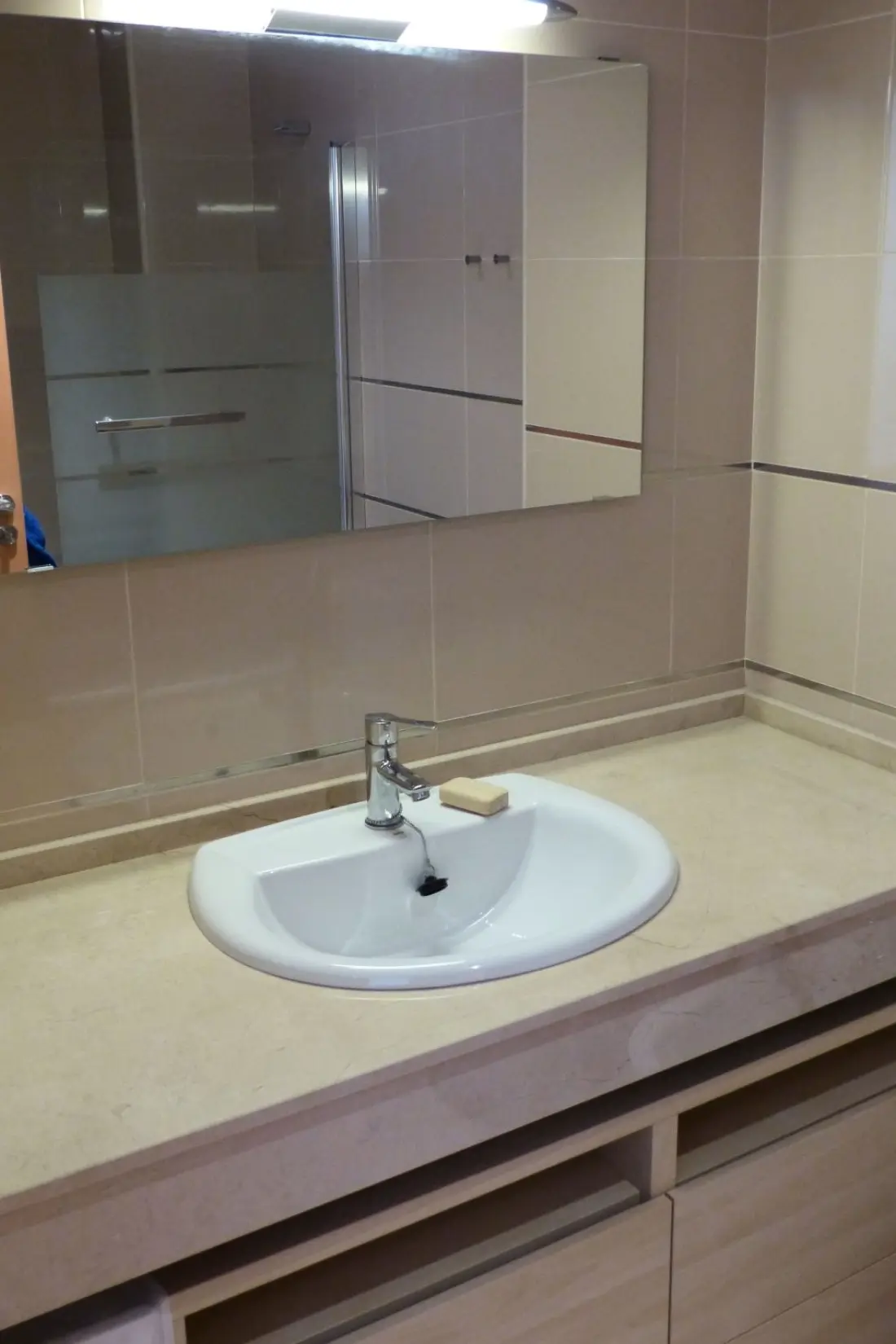 Résidence Charmante Ferienwohnung La Perla mit Terrasse