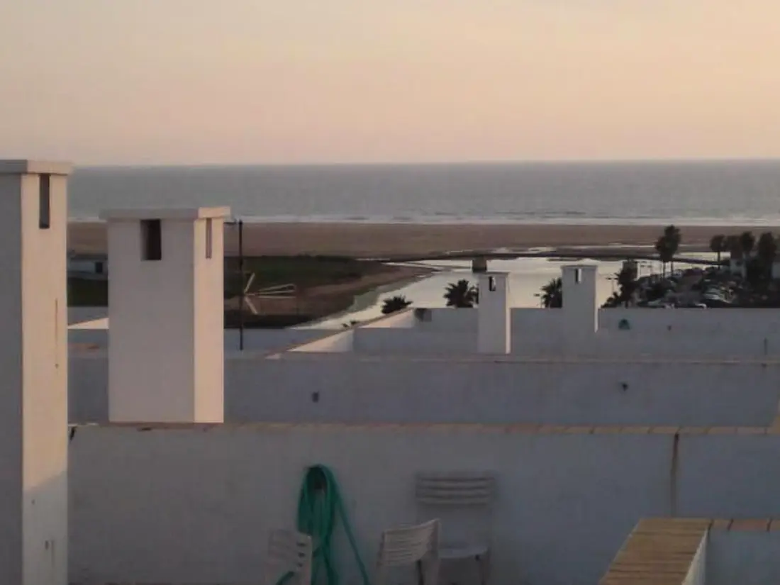 Résidence Helle und geräumige Wohnung in Conil