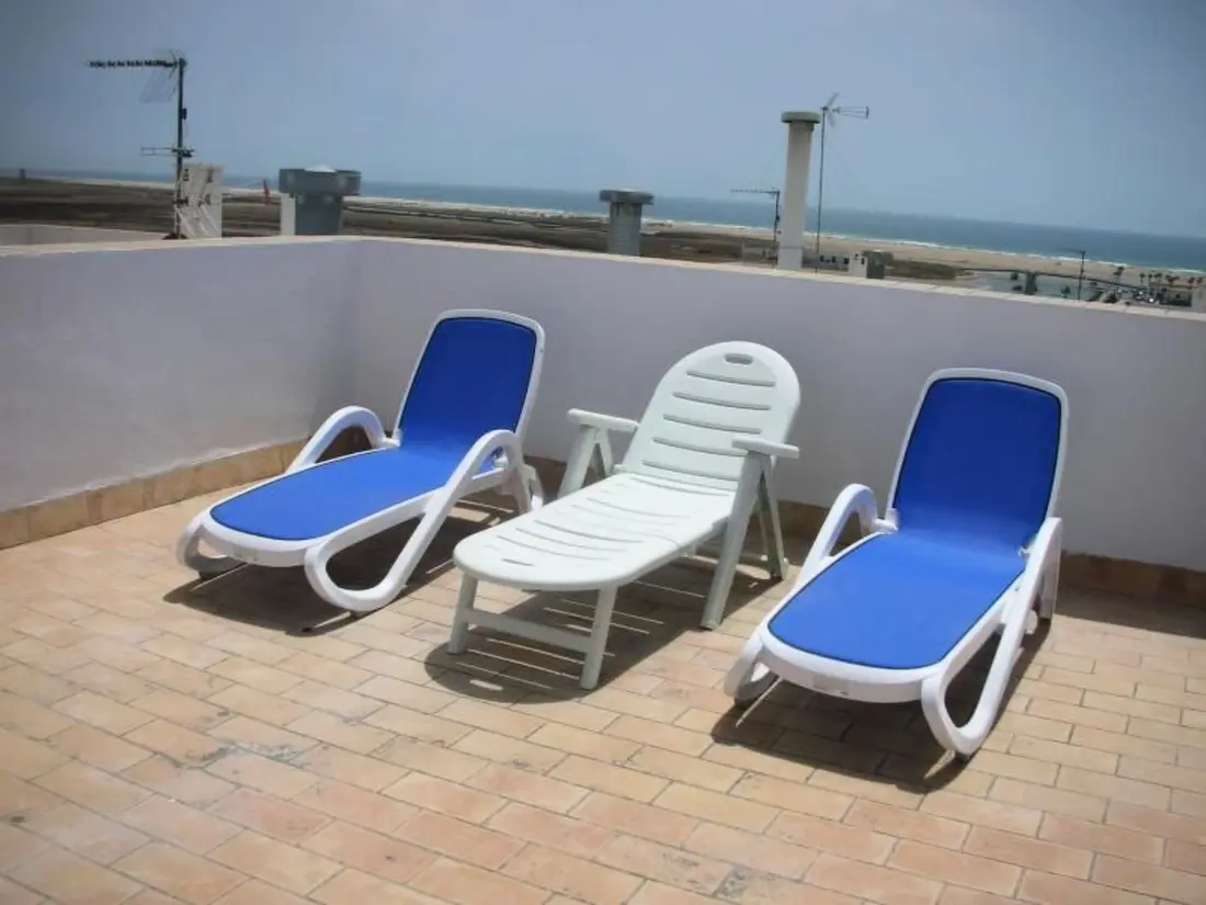 Résidence Helle und geräumige Wohnung in Conil