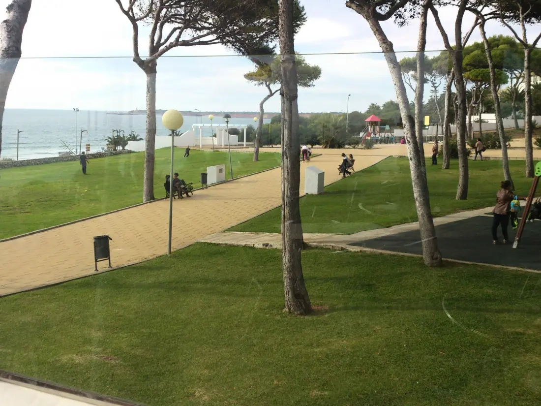 Résidence Helle und geräumige Wohnung in Conil
