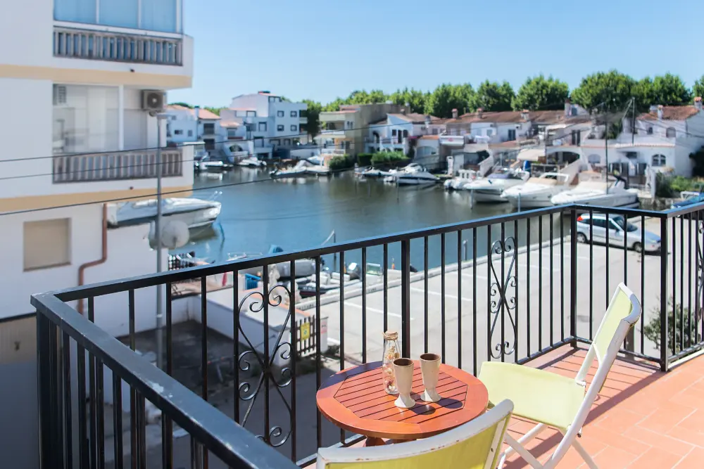 Appartements à Empuriabrava