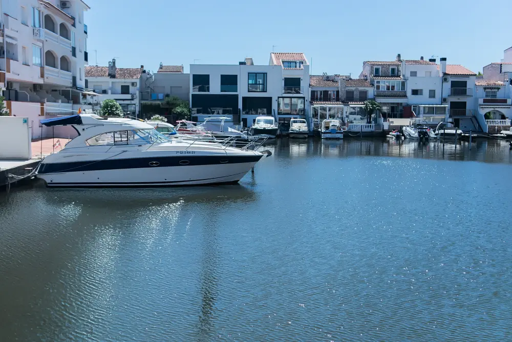 Appartements à Empuriabrava