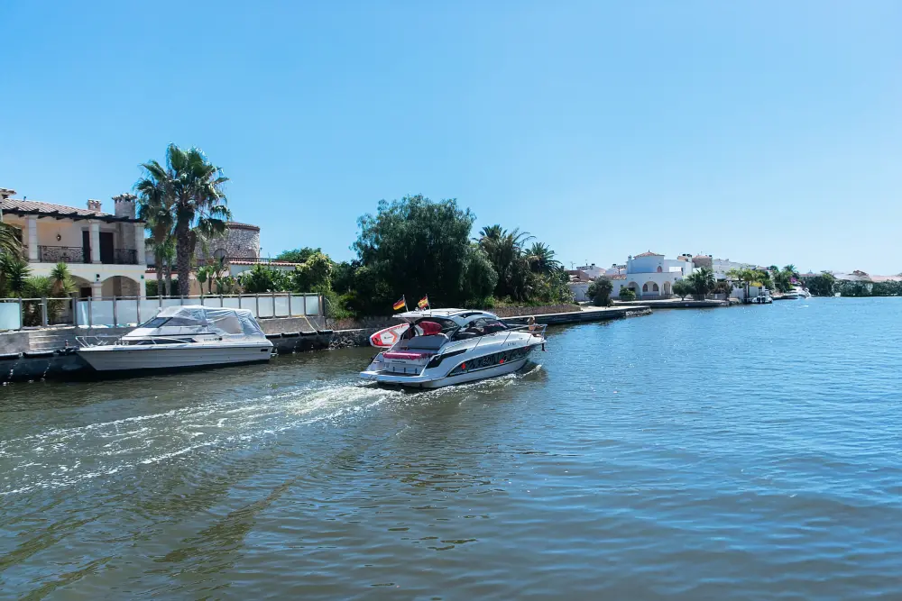 Appartements à Empuriabrava