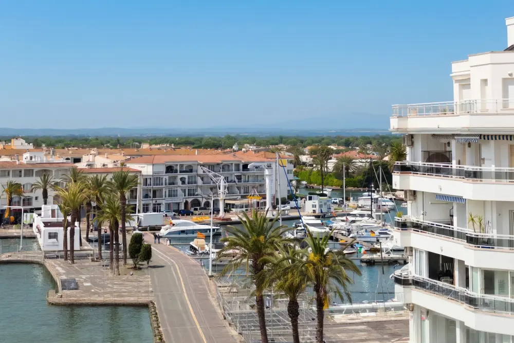 Appartements à Empuriabrava