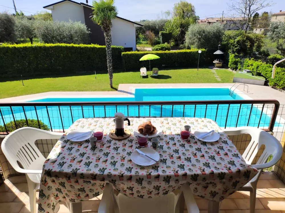 Résidence La Palma - Apartment mit Balkon und Poolblick
