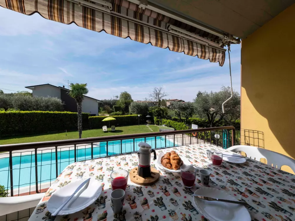 Résidence La Palma - Apartment mit Balkon und Poolblick