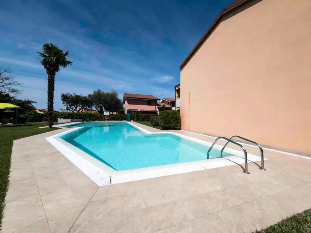 Résidence La Palma - Apartment mit Balkon und Poolblick