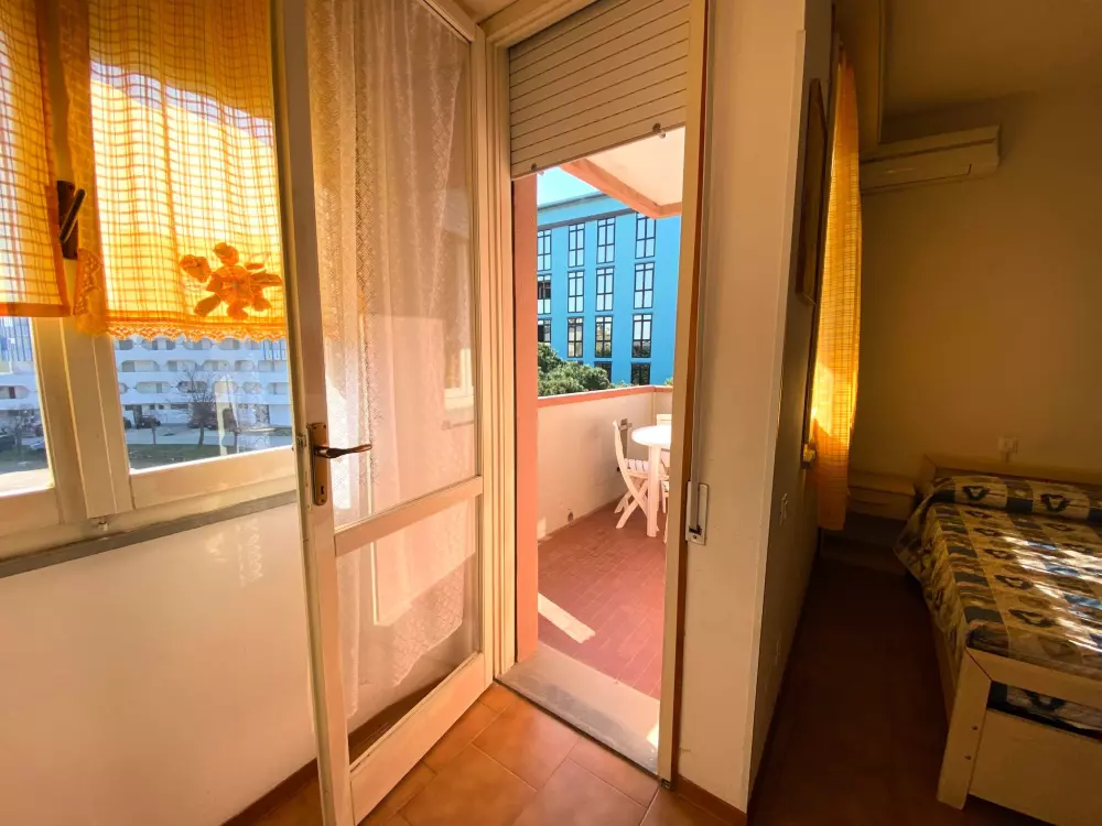 Résidence in Lido Delle Nazioni mit Kleinem Balkon