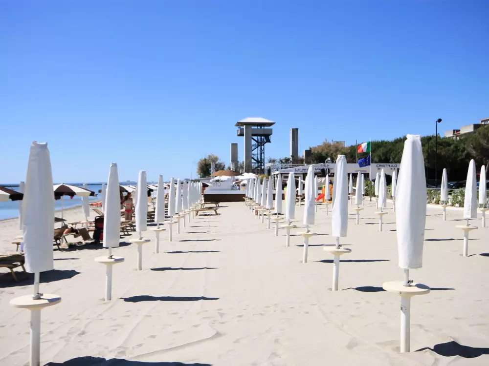 Résidence in Lido Delle Nazioni mit Kleinem Balkon