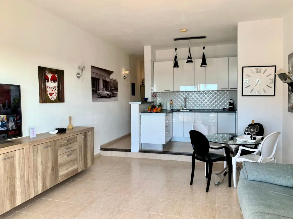 Résidence Wohnung mit Aussicht auf Meer und Klippen