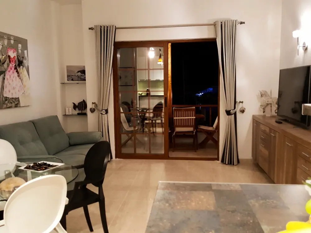 Résidence Wohnung mit Aussicht auf Meer und Klippen
