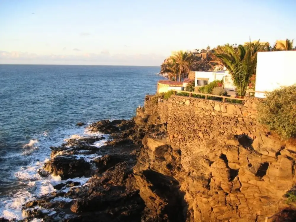 Résidence Bungalow auf einem Felsen direkt am Meer