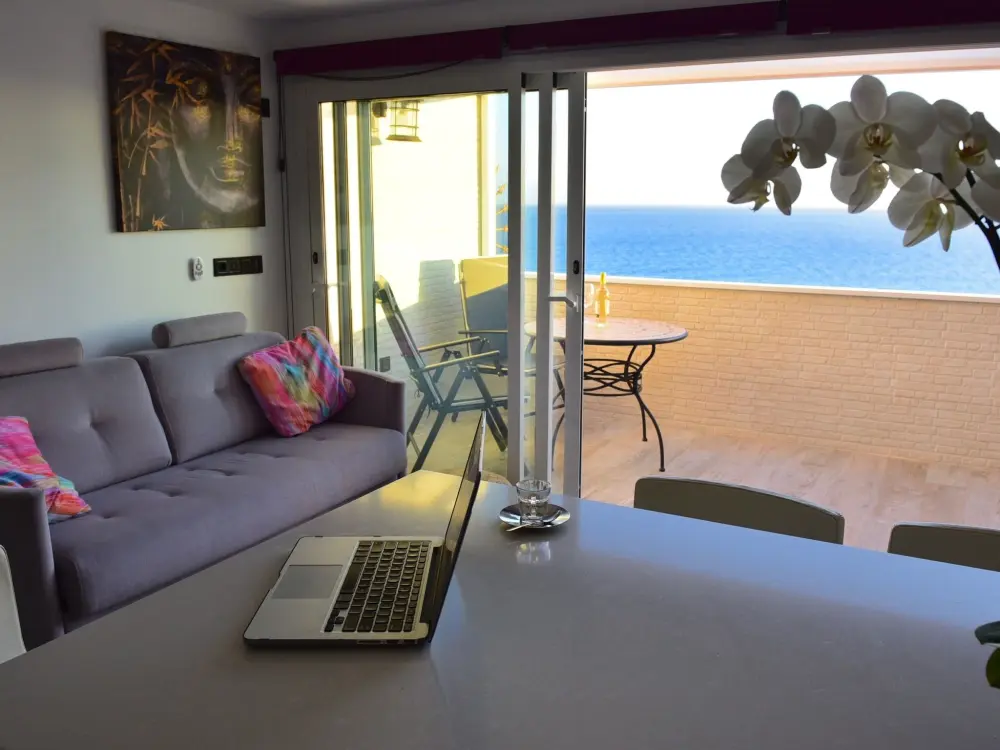Résidence Traumwohnung mit Meerblick und Gemeinschaftspool