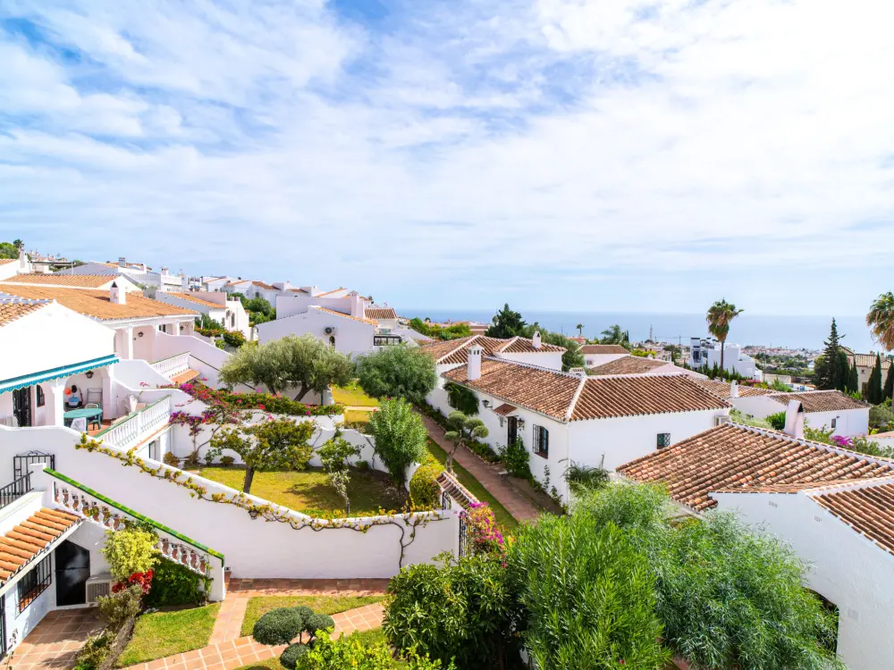 Résidence San Juan de Capistrano 74 by Casasol