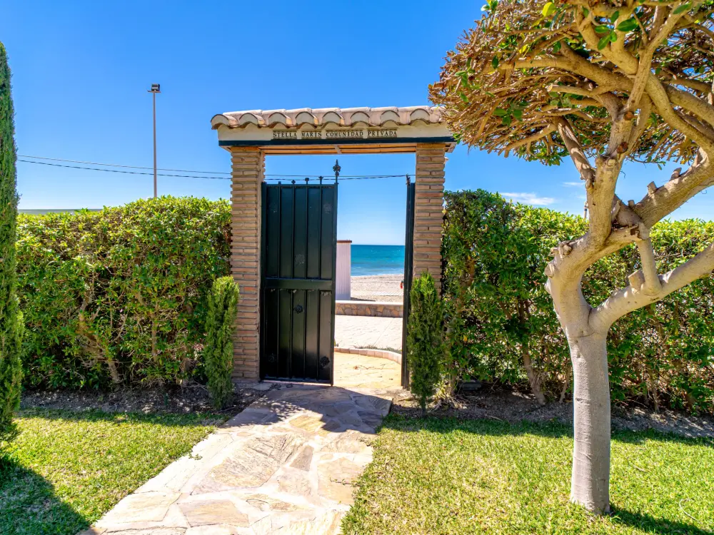 Résidence Stella Maris Beachfront 1J by Casasol