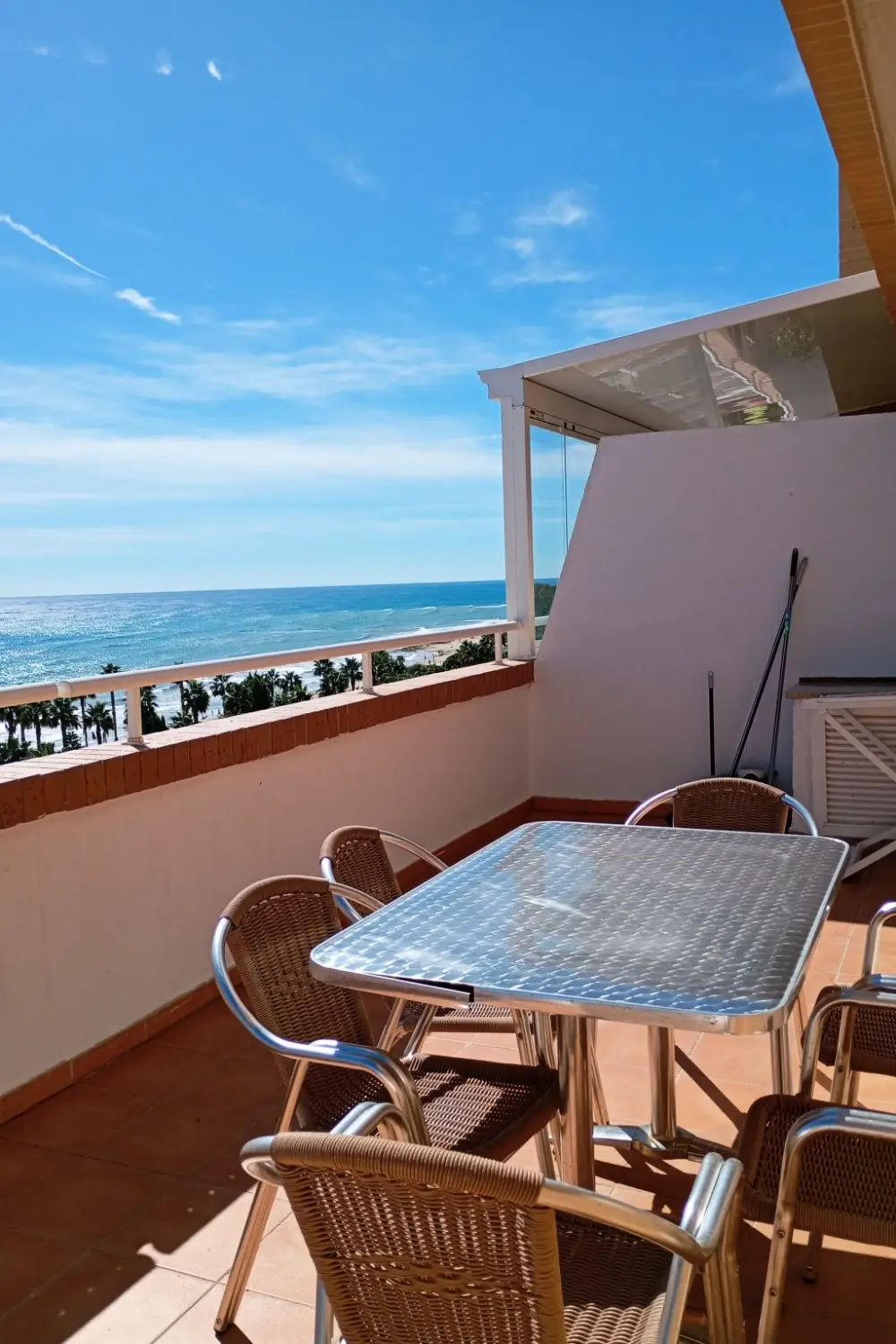Résidence Drei-Schlafzimmer-Wohnung mit Blick auf das Meer