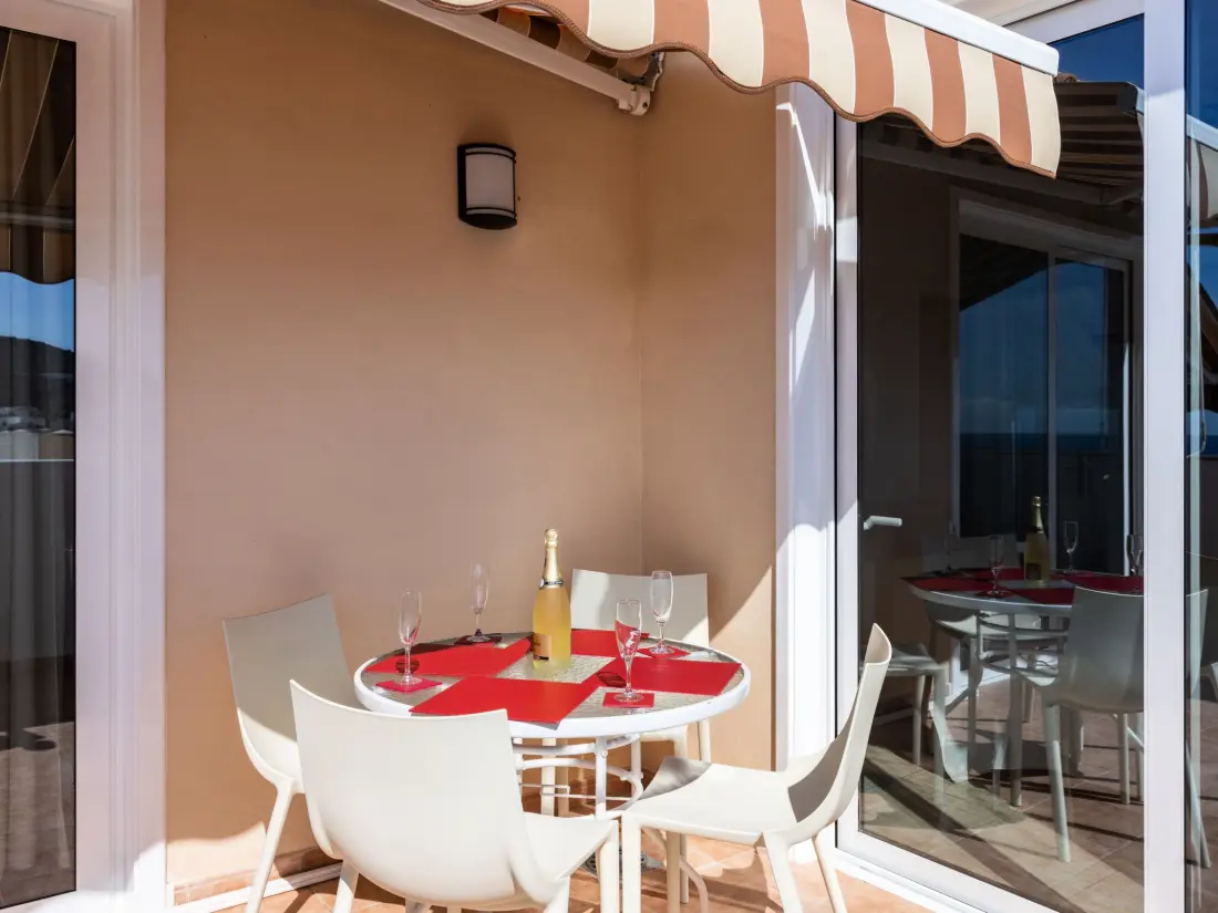 Résidence Appartement in Palm-Mar mit Großer Terrasse und Meerblick