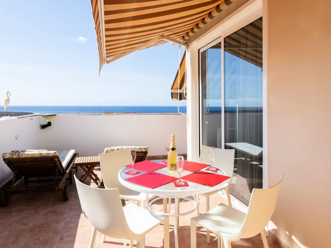 Résidence Appartement in Palm-Mar mit Großer Terrasse und Meerblick